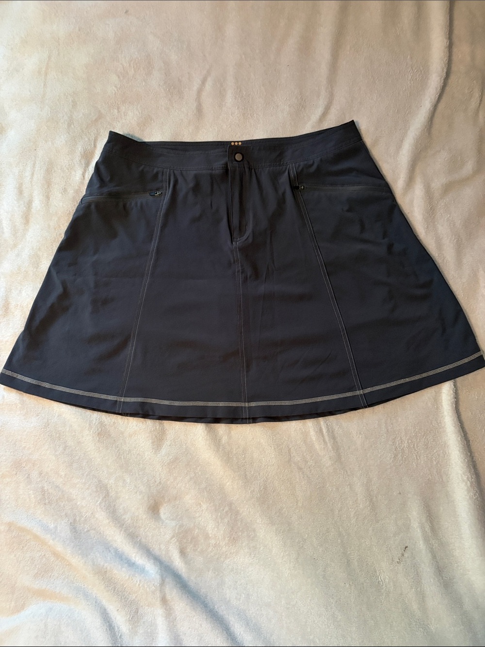 Title Nine Navy Athletic Skort with Zip Pockets, sz 14